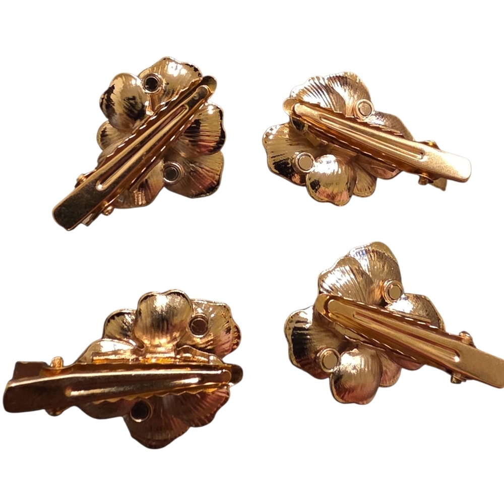 Gold Floral Pearl Hair Clips • 4 Piece Set •  NWOT - Picture 3 of 7
